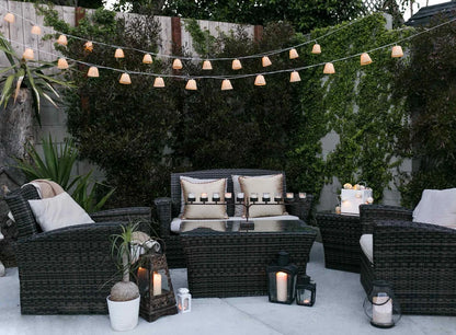 Outdoor LED string lights with 16 bamboo shades, 4.5m long. Plug and transformer are included.