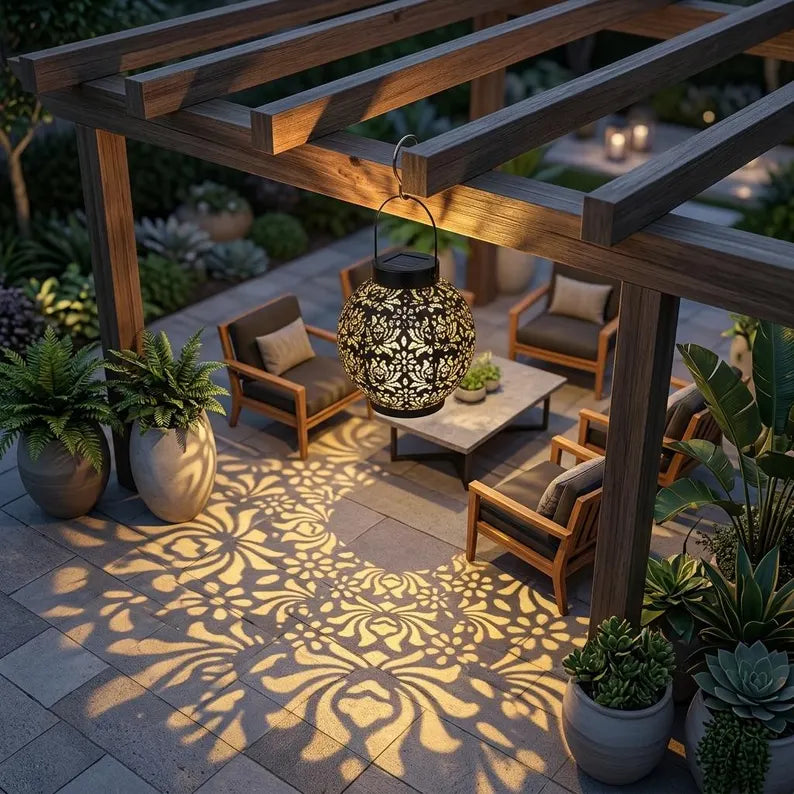 Solar Hanging Lantern Light, Waterproof LED Garden Solar Lights, Solar Pendant Light for Patio, Balcony and Garden