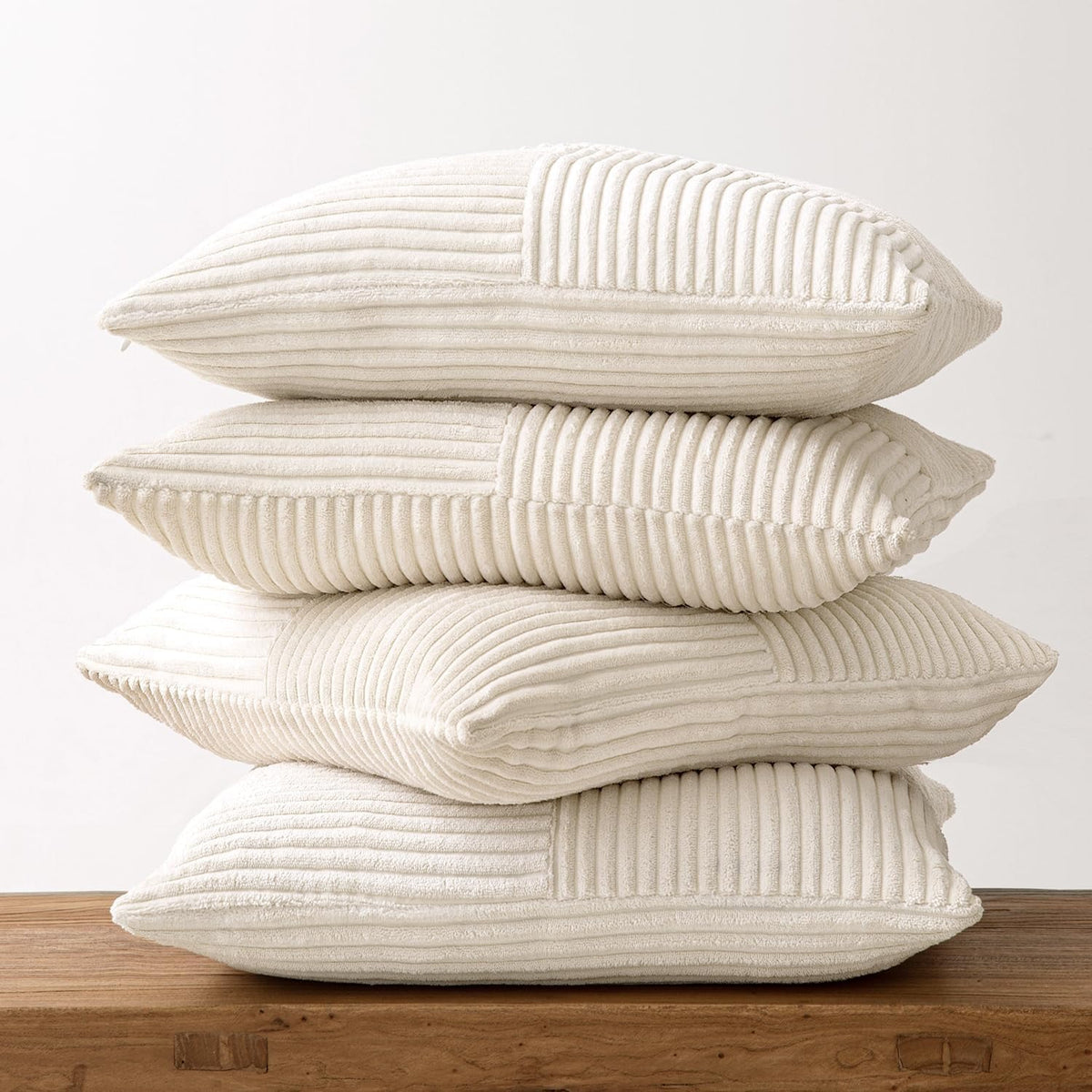 Lot de 4 housses de coussin en velours côtelé beige 40 x 40 cm